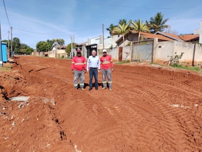 PREFEITURA INICIA PAVIMENTAÇÃO EM MAIS 12 TRECHOS - RUMO A UMA LOANDA 100% PAVIMENTADA