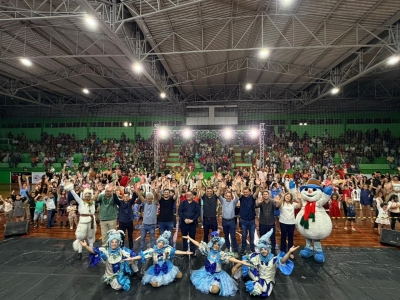 O Natal chegou oficialmente a Loanda com uma noite marcada por emoção e encantamento.