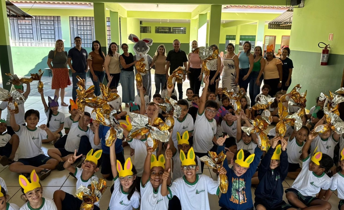 Prefeitura Realiza Entrega De Ovos De Páscoa às Crianças Da Rede ...